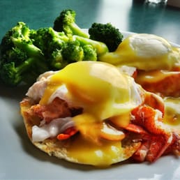 Lobster Benedict