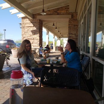 Oasis Bagels - Outside seating area - Breakfast & Brunch Near Me - Goodyear, Arizona