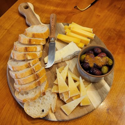 DeLaurenti Food & Wine by null