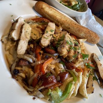 Applebee's Grill + Bar - Bourbon Street Chicken & Andouille Sausage Penne - American Near Me - Baton Rouge, Louisiana Applebee's Grill + Bar - Bourbon Street Chicken & Andouille Sausage Penne - American Near Me - Baton Rouge, Louisiana