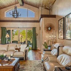 Jennifer Ivey - Tomlinson Sotheby's International Realty