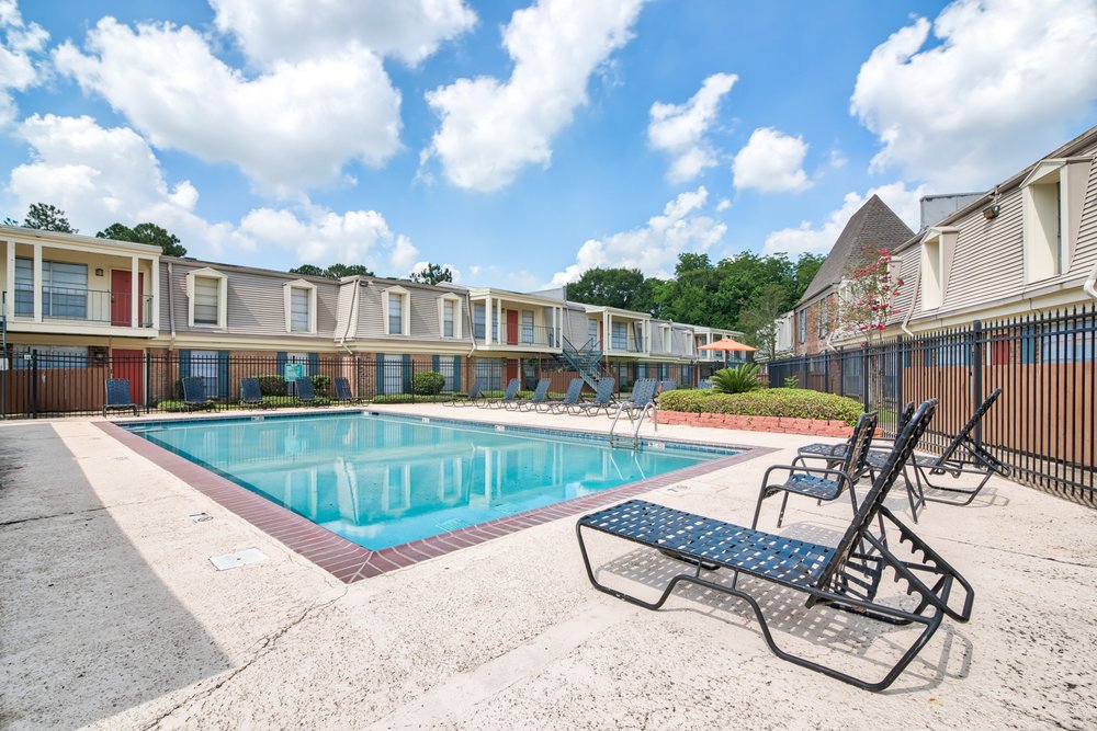 SPIRES OF SHERWOOD APARTMENTS 17 Photos 11888 Old Hammond Hwy Ofc, Baton Rouge, Louisiana