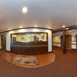 Yellowstone West Gate Hotel