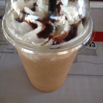 McDonald's - Los Frappés de Moka están buenos! - Fast Food Near Me - Mislata, V