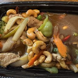 Easy Thai Easy Go - Cashew Pork