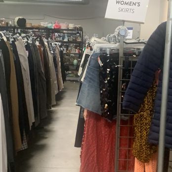 Goodwill Store & Donation Center - Clothing rack - Thrift Stores Near Me - San Mateo, California