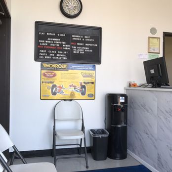 Apollo Tires & Brake - Smaller sitting area - Tires Near Me - Chula Vista, California Apollo Tires & Brake - Smaller sitting area - Tires Near Me - Chula Vista, California