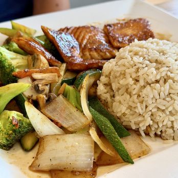 Umi Sushi Poke - Salmon Lunch Hibachi Salmon - Sushi Bars Near Me - Hoover, Alabama Umi Sushi Poke - Salmon Lunch Hibachi Salmon - Sushi Bars Near Me - Hoover, Alabama