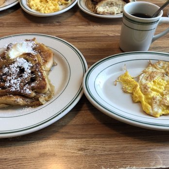 Jus' Jo's - Cinnamon roll French toast - Breakfast & Brunch Near Me - Clovis, California Jus' Jo's - Cinnamon roll French toast - Breakfast & Brunch Near Me - Clovis, California