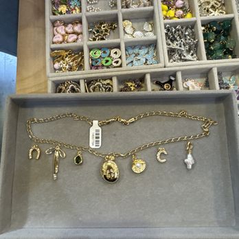 Balboa Gold - Jewelry Near Me - Costa Mesa, California Balboa Gold - Jewelry Near Me - Costa Mesa, California