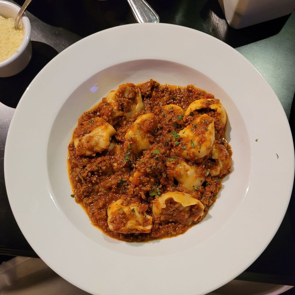 La Dolce - Tortellini in bolognese sauce - Italian Near Me - Puerto Vallarta, JAL La Dolce - Tortellini in bolognese sauce - Italian Near Me - Puerto Vallarta, JAL