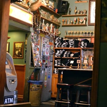 Toronado - Dive Bars Near Me - San Francisco, California