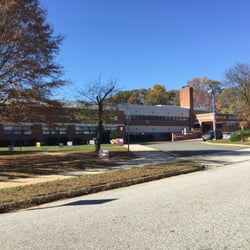 Crestwood Elementary School