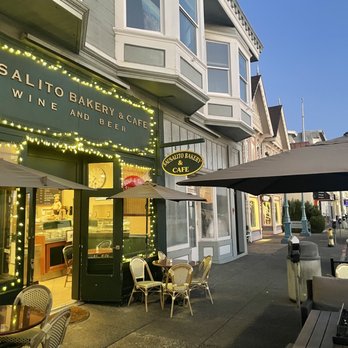 Sausalito Bakery & Cafe - The outside is adorable and they have some lovely outdoor seating! - Coffee & Tea Near Me - Sausalito, California