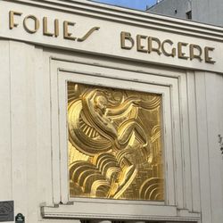 Folies Bergère