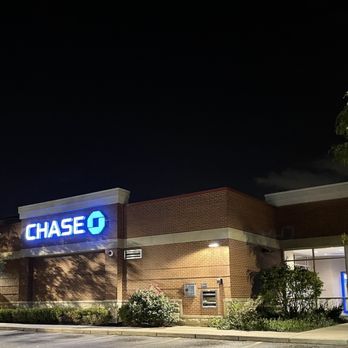 Chase Bank - Banks & Credit Unions Near Me - Chicago, Illinois