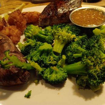 Outback Steakhouse - Steakhouses Near Me - Skokie, Illinois Outback Steakhouse - Steakhouses Near Me - Skokie, Illinois