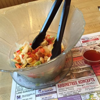 Shaker's - House salad - Breakfast & Brunch Near Me - Houghton Lake, Michigan