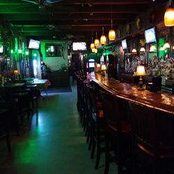 Eight Eighteen Neighborhood Bar