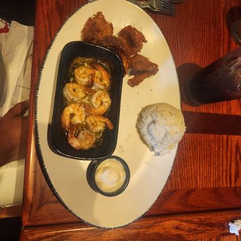 Red Lobster - Grilled Shrimp Parrot Isle Coconut Shrimp Mashed Potatoes - Seafood Near Me - South Plainfield, New Jersey
