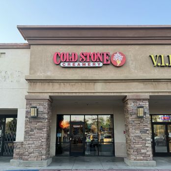 Cold Stone Creamery - Entrance - Ice Cream & Frozen Yogurt Near Me - Lancaster, California