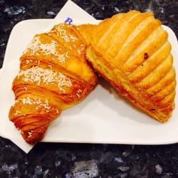 Bar Atlantic - Brioche alla crema e sfoglia al cioccolato