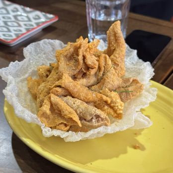 Hungry Thirsty - Thai Near Me - Brooklyn, New York