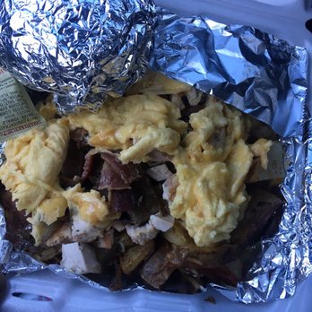 Thumbs Up Diner - Skillet heap with bacon, sausage and chicken - Breakfast & Brunch Near Me - Atlanta, Georgia Thumbs Up Diner - Skillet heap with bacon, sausage and chicken - Breakfast & Brunch Near Me - Atlanta, Georgia