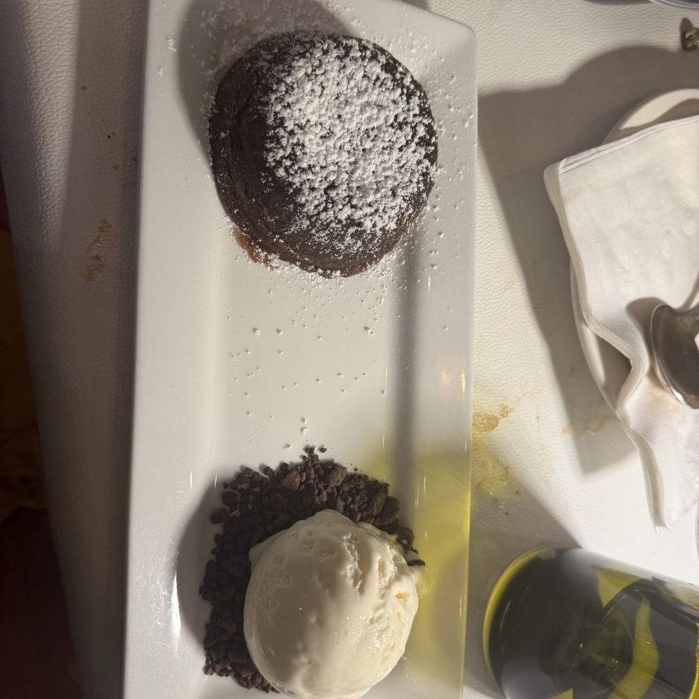 Luca Turci - Lava cake - Italian Near Me - Winter Park, Florida Luca Turci - Lava cake - Italian Near Me - Winter Park, Florida