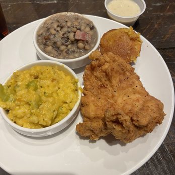Georgia Blue - Fried chicken plate special with broccoli casserole, black eyed peas and cornbread. - Southern Near Me - Starkville, Mississippi Georgia Blue - Fried chicken plate special with broccoli casserole, black eyed peas and cornbread. - Southern Near Me - Starkville, Mississippi