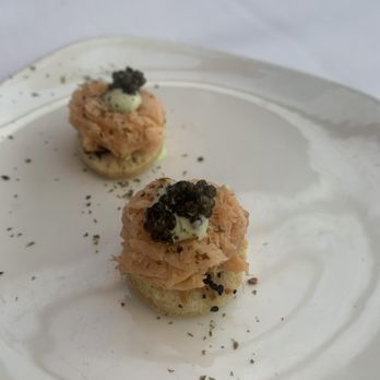 Mizuna - Another amus bouche, smoked salmon on croustinies topped with everything seasoning - New American Near Me - Denver, Colorado Mizuna - Another amus bouche, smoked salmon on croustinies topped with everything seasoning - New American Near Me - Denver, Colorado