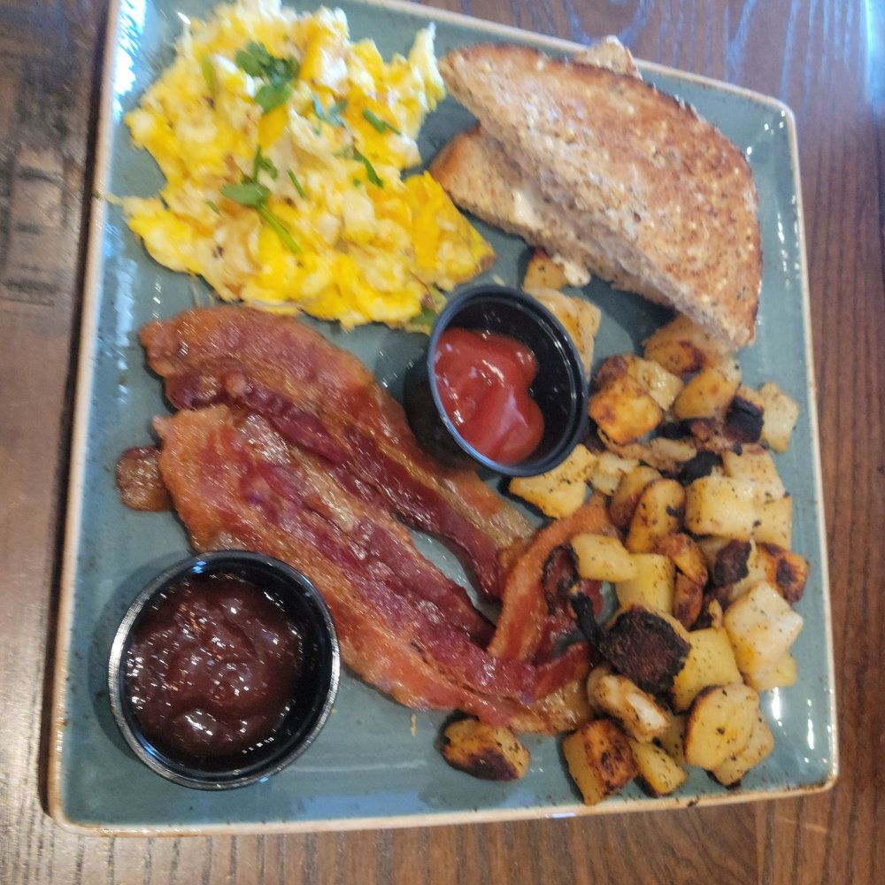 First Watch - Traditional Breakfast - Breakfast & Brunch Near Me - Greensboro, North Carolina