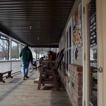 Shiloh General Store - Nice day for outside dining - Delis Near Me - Hamptonville, North Carolina