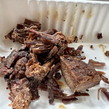 Armadillo Willy's BBQ - Lean beef brisket - Barbeque Near Me - San Mateo, California