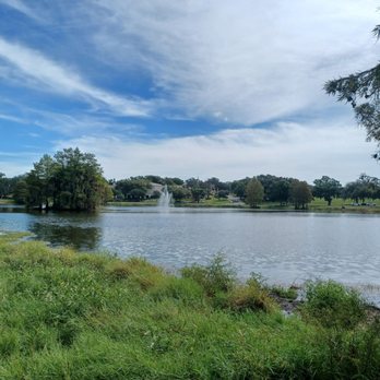 Center Lake Park - Parks Near Me Center Lake Park - Parks Near Me