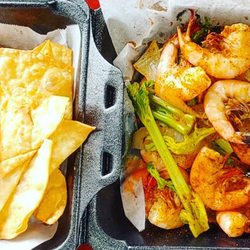Sunset Grill - STEAMED SHRIMP WITH FRESH TORTILLA CHIPS