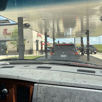 Chick-fil-A - Cover for cars but not their workers - Chicken Shop Near Me - Brenham, Texas Chick-fil-A - Cover for cars but not their workers - Chicken Shop Near Me - Brenham, Texas