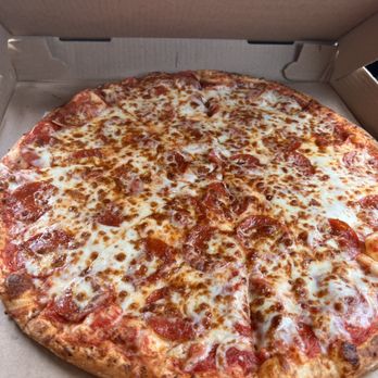 Muncheese - Pepperoni Pizza - Chicken Wings Near Me - Colonial Heights, Virginia
