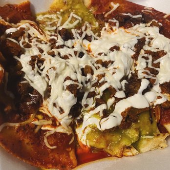 El Mirador - Tlacoyos al Pastor - Mexican Near Me - Brooklyn, New York El Mirador - Tlacoyos al Pastor - Mexican Near Me - Brooklyn, New York