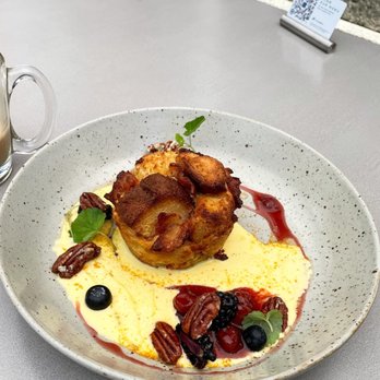 1931 Gallery Bistro - Whiskey bacon French toast - Breakfast & Brunch Near Me - Vancouver, British Columbia 1931 Gallery Bistro - Whiskey bacon French toast - Breakfast & Brunch Near Me - Vancouver, British Columbia