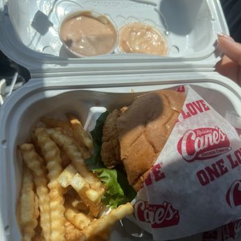 Raising Cane's Chicken Fingers - chicken sandwich - Fast Food Near Me - Laurelton, New York Raising Cane's Chicken Fingers - chicken sandwich - Fast Food Near Me - Laurelton, New York