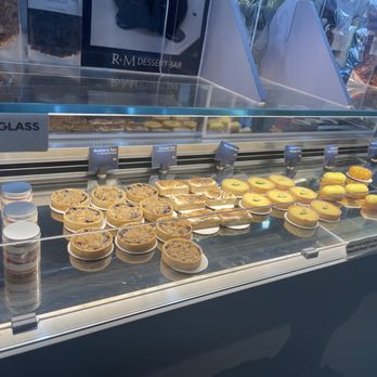 R&M Dessert Bar - Baked goods - Desserts Near Me - Seattle, Washington R&M Dessert Bar - Baked goods - Desserts Near Me - Seattle, Washington