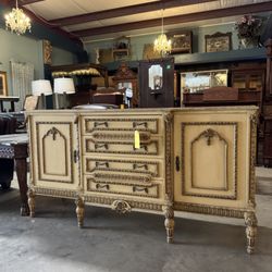 Magnolia Gardens Auction House