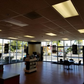 Verizon - Mobile Phones Near Me - Escondido, California