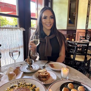 Bouchon - French Near Me - Yountville, California