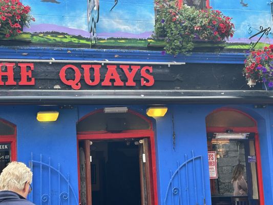 The Quays Bar and Restaurant by null