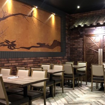 Pho Fans - Restaurant interior - Vietnamese Near Me - Smithtown, New York Pho Fans - Restaurant interior - Vietnamese Near Me - Smithtown, New York
