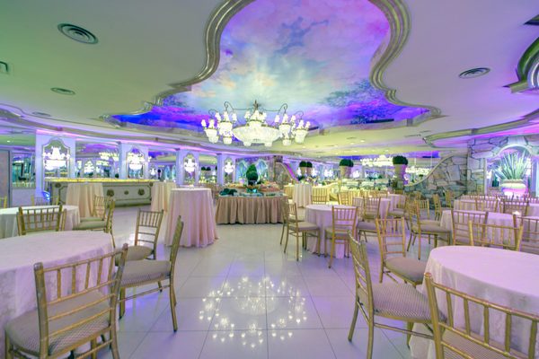 Leonard's Palazzo by null