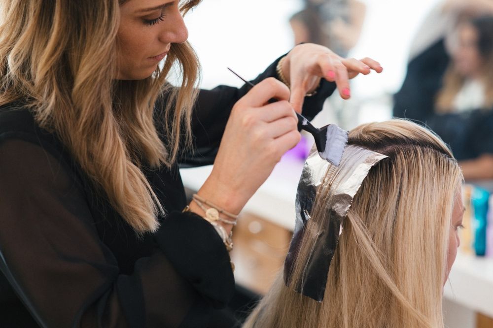 HARMONY HUNT 1020 Manhattan Ave, Manhattan Beach, California Hair