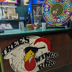 Trees Wings And Ribs - Take out desk